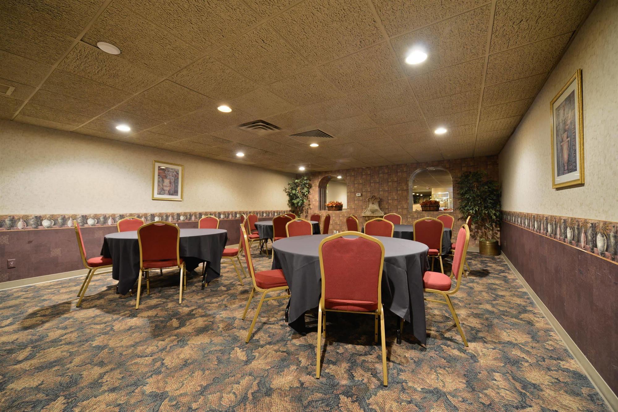 Best Western Plus La Porte Hotel & Conference Center Exterior foto